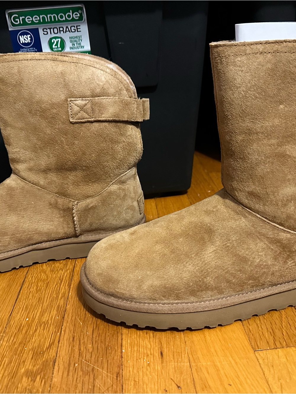 UGG Classic Short Suede Boots in Chestnut Brown